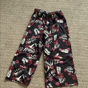 SHEIN Black and Red Floral Palazo Bottoms
